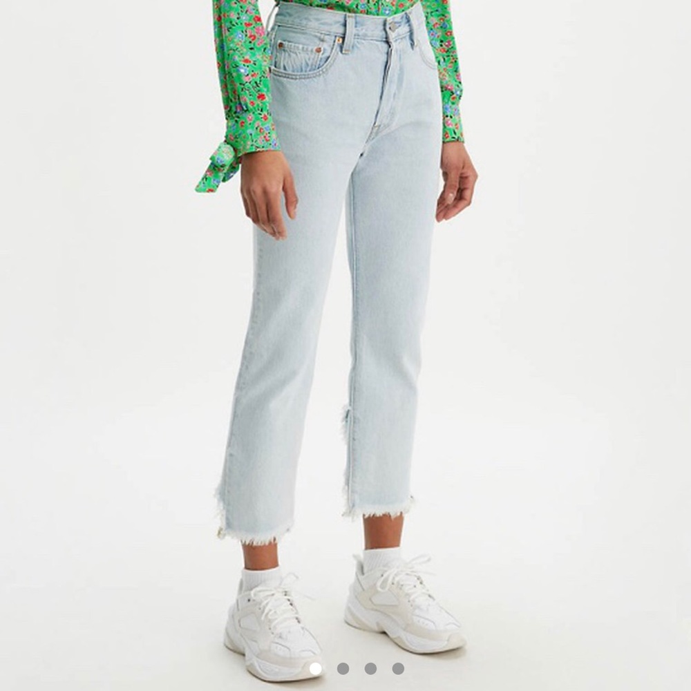 Levi’s 501 Crop Jeans